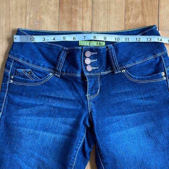 YMI 26 Low Rise Jean Shorts - Picture 7 of 7